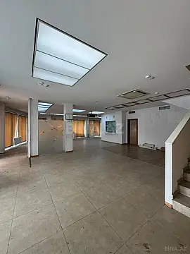Kirayə verilir obyekt 400 m²