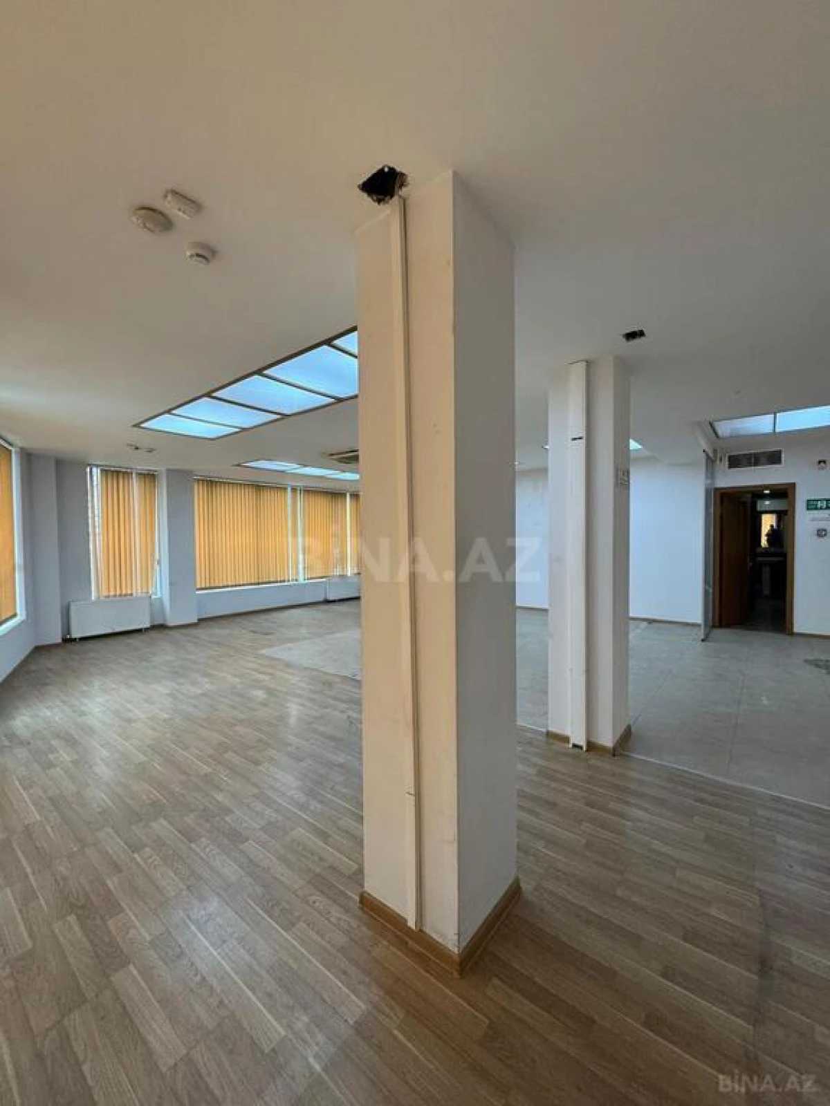 Kirayə verilir obyekt 400 m²