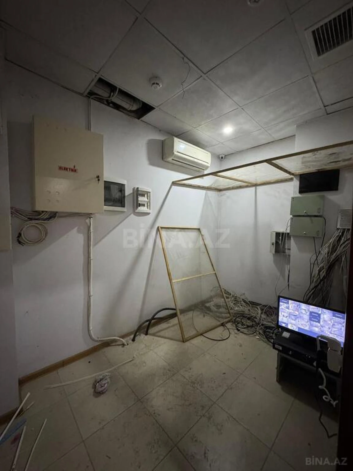 Kirayə verilir obyekt 400 m²