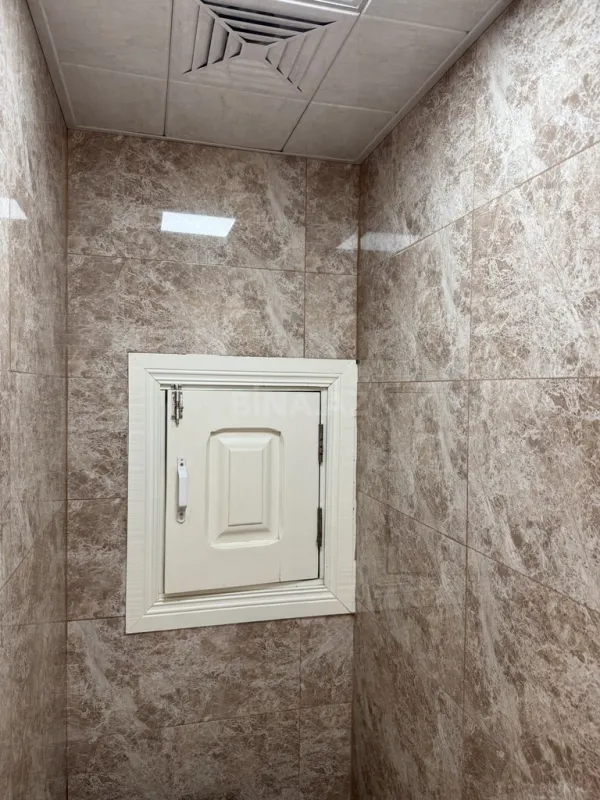 Satılır 4 otaqlı mənzil 110 m²