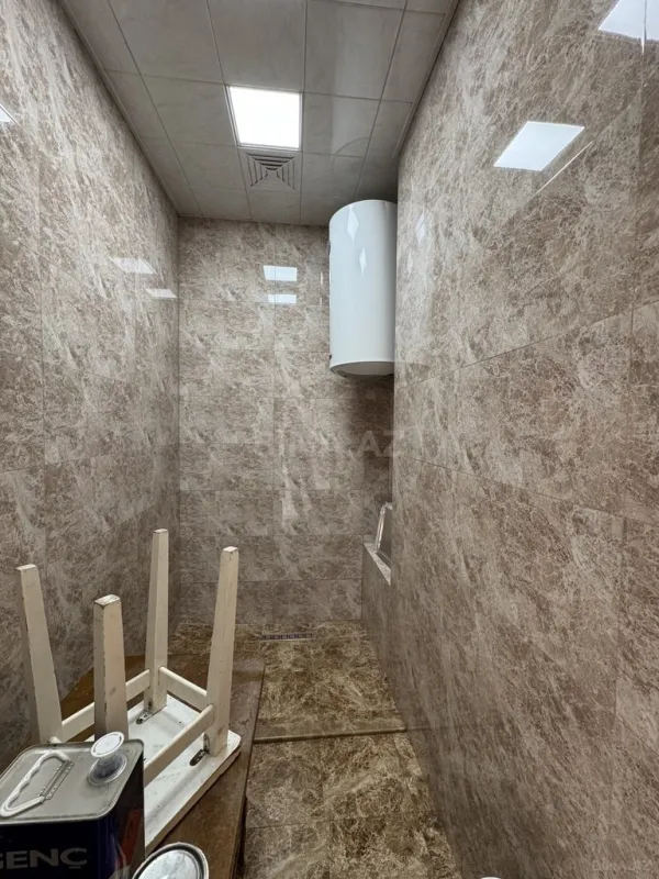 Satılır 4 otaqlı mənzil 110 m²