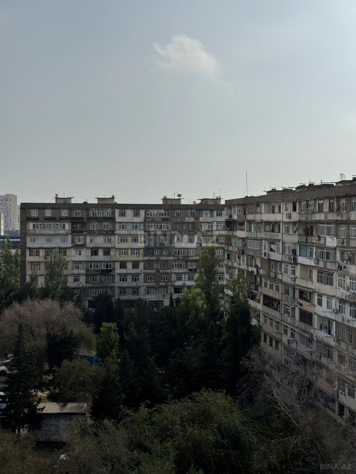 Satılır 4 otaqlı mənzil 110 m²