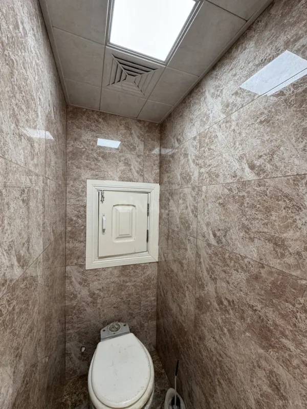 Satılır 4 otaqlı mənzil 110 m²