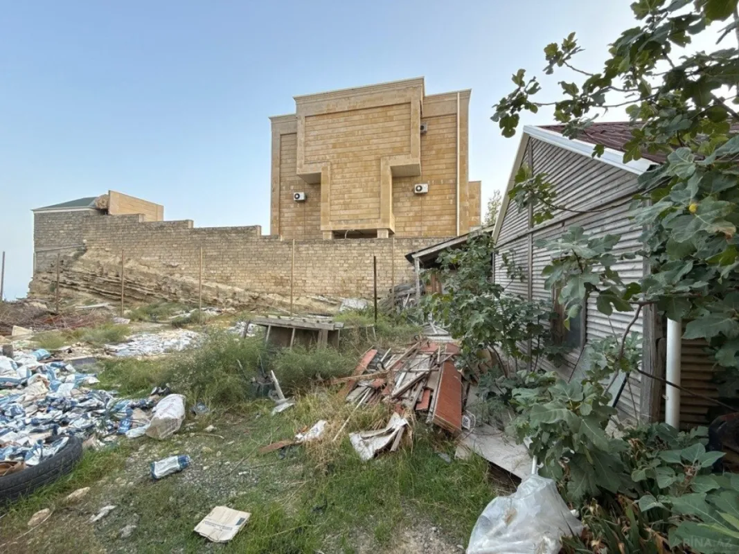 Satılır torpaq sahəsi 10 m²