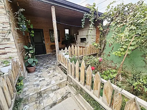 Satılır 3 otaqlı həyət evi 70 m²