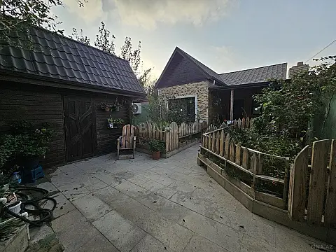 Satılır 3 otaqlı həyət evi 70 m²