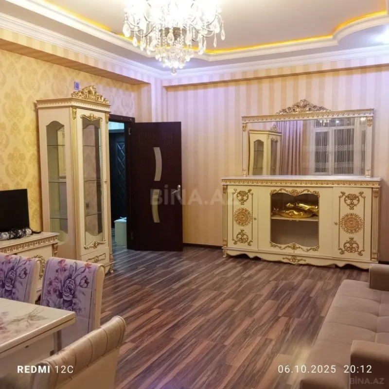 Kirayə verilir 3 otaqlı mənzil 110 m²