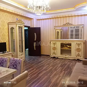 Kirayə verilir 3 otaqlı mənzil 110 m²