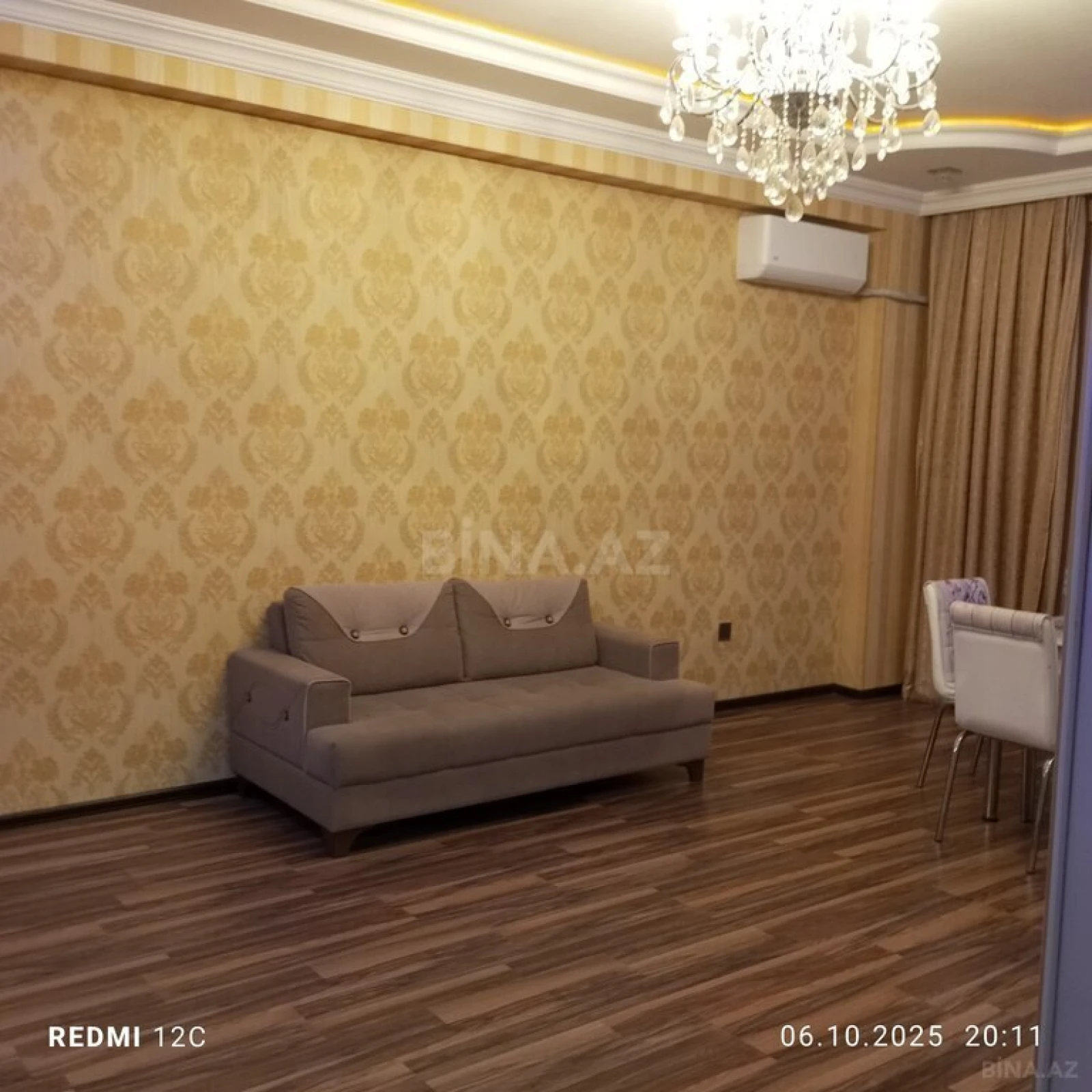 Kirayə verilir 3 otaqlı mənzil 110 m²