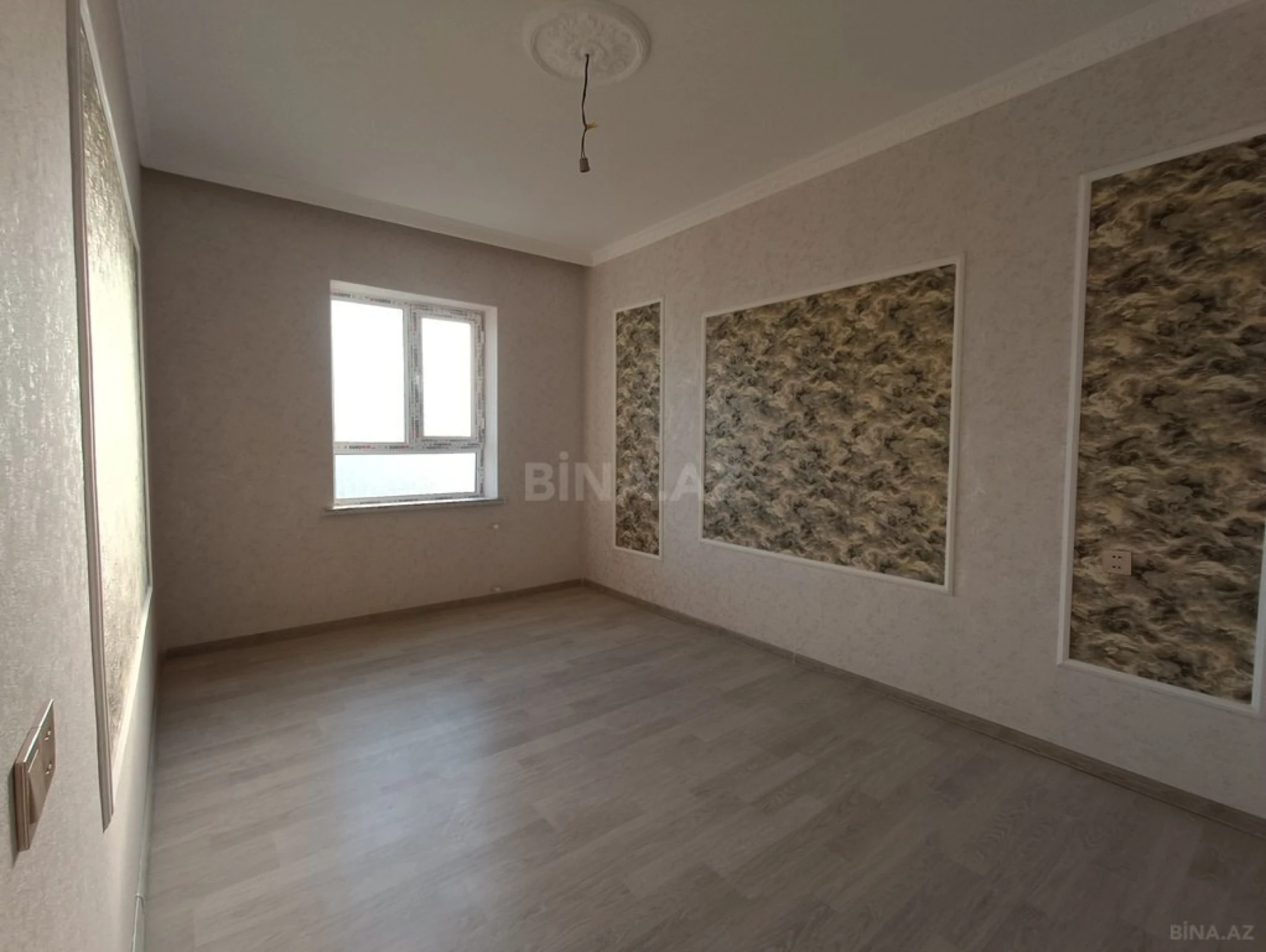 Satılır 6 otaqlı həyət evi 130 m²