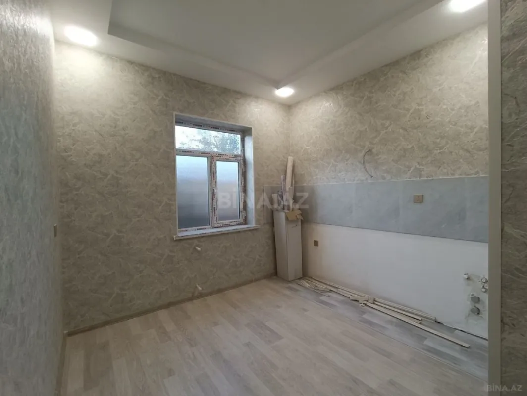 Satılır 6 otaqlı həyət evi 130 m²