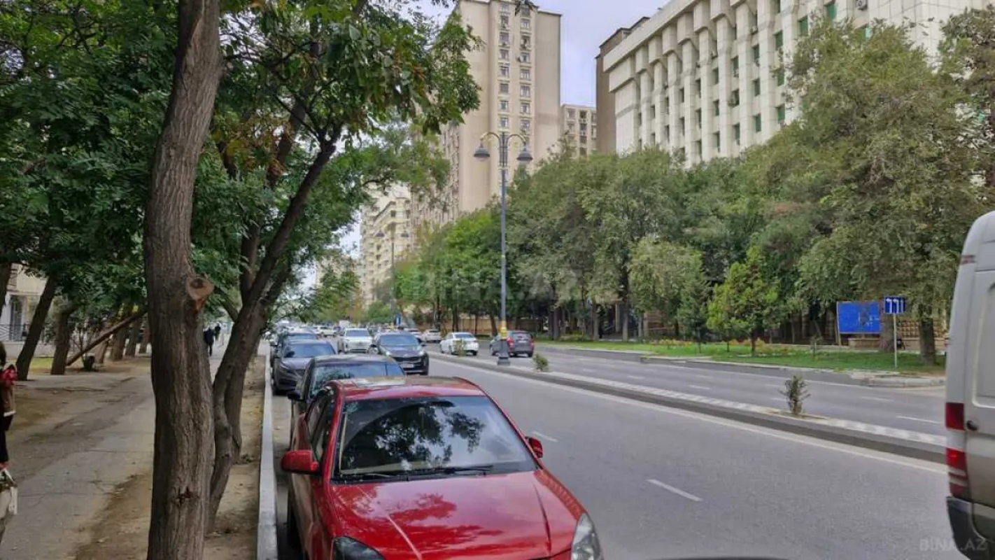 Satılır obyekt 30 m²