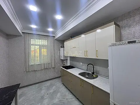 Satılır 8 otaqlı həyət evi 220 m²