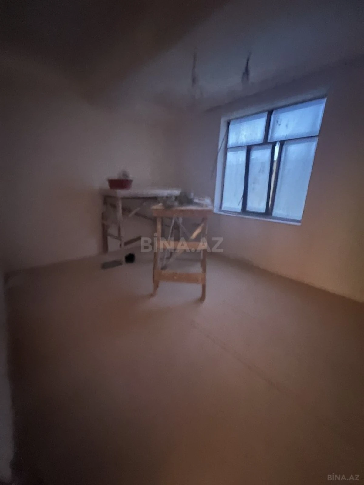 Satılır 2 otaqlı mənzil 90 m²