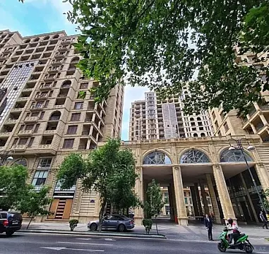 Satılır 2 otaqlı mənzil 90 m²