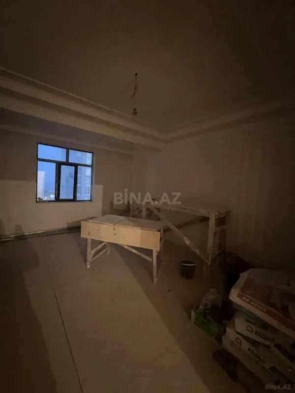 Satılır 2 otaqlı mənzil 90 m²