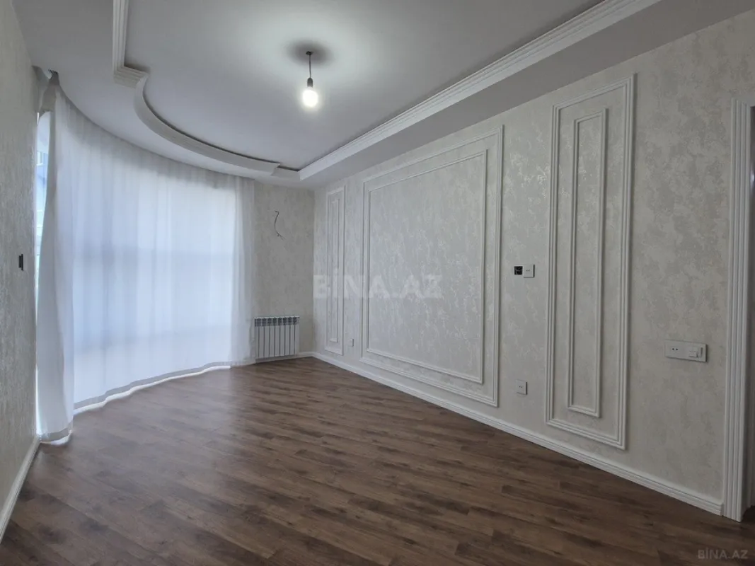 Satılır 3 otaqlı mənzil 115 m²