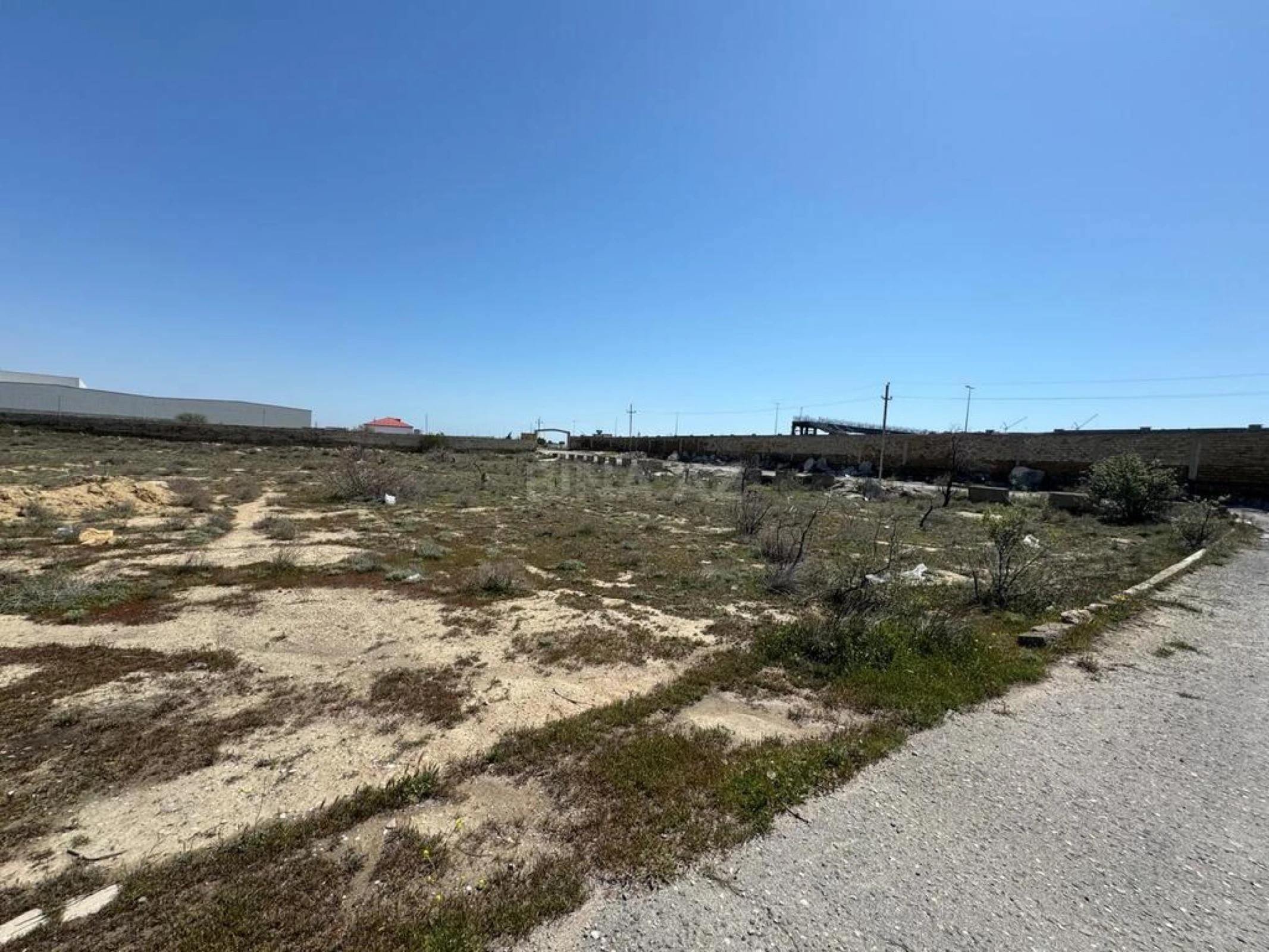 Satılır torpaq sahəsi 40 m²