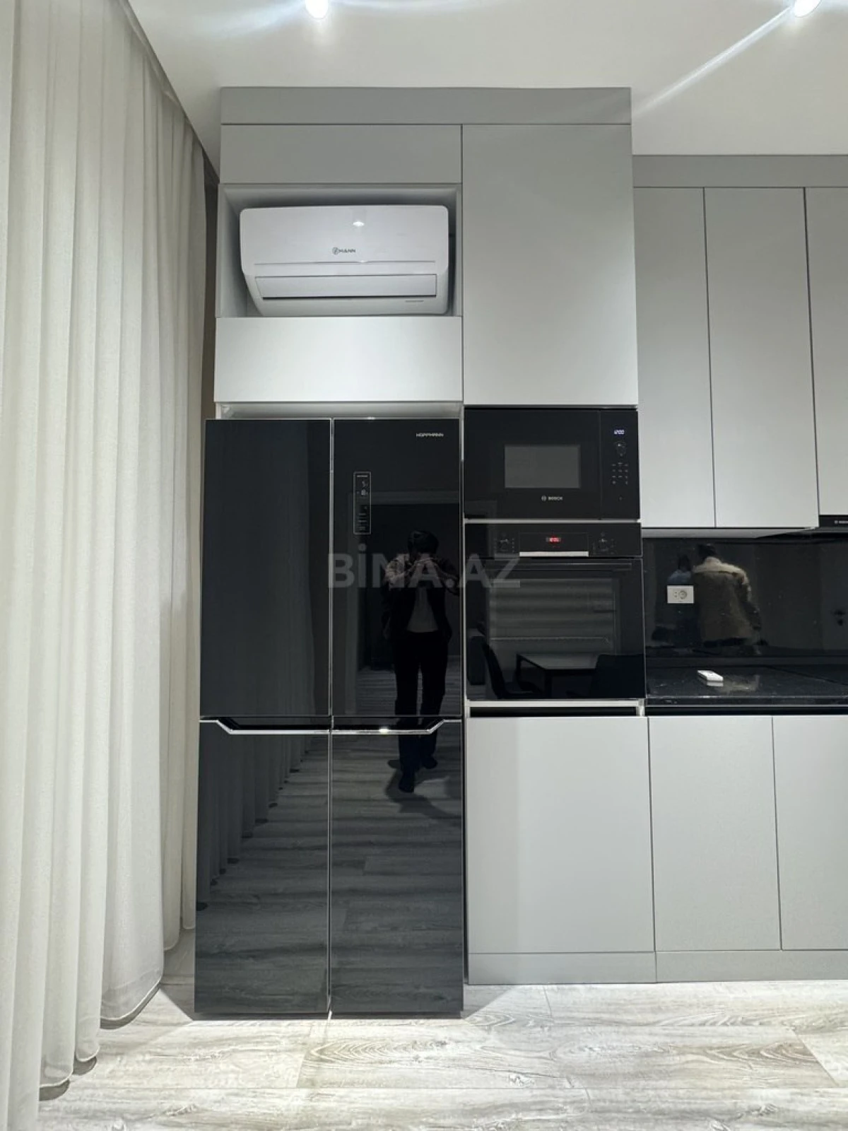 Satılır 2 otaqlı mənzil 90 m²