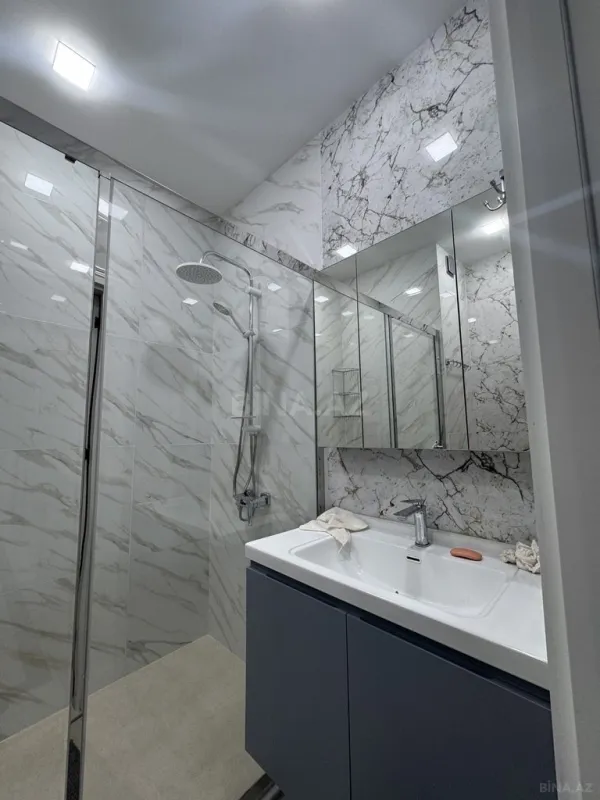 Satılır 2 otaqlı mənzil 90 m²