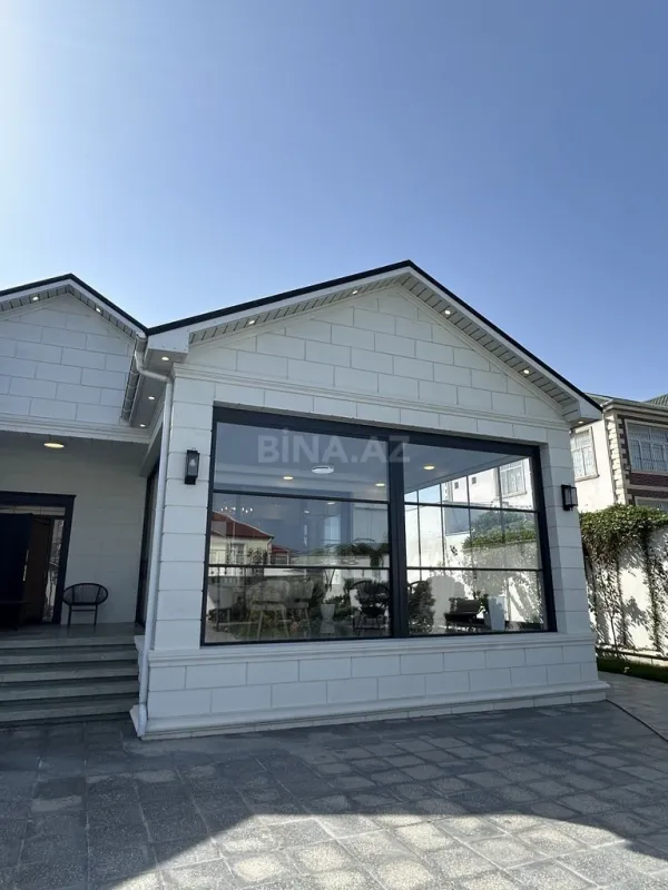 Satılır 4 otaqlı həyət evi 350 m²