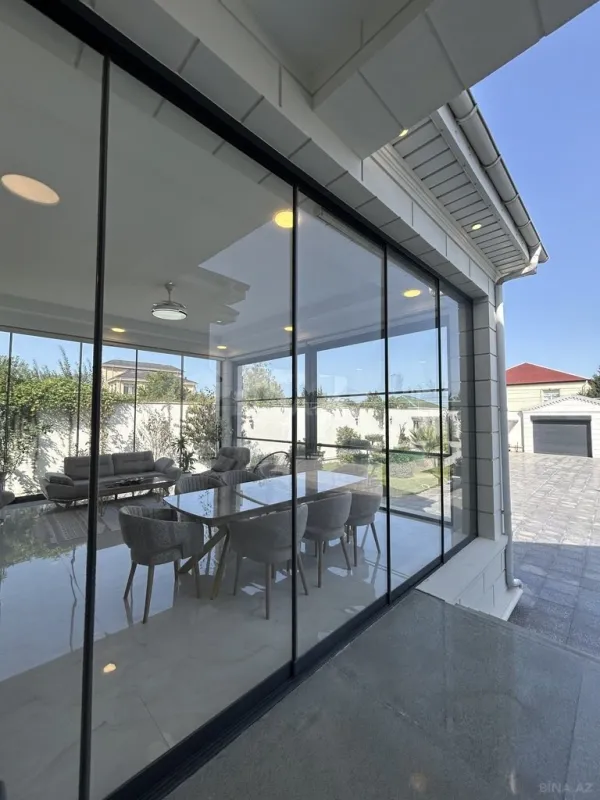 Satılır 4 otaqlı həyət evi 350 m²