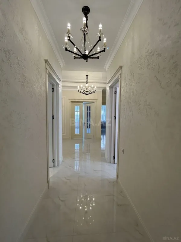 Satılır 4 otaqlı həyət evi 350 m²