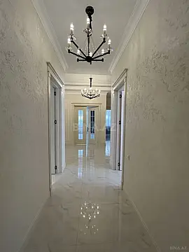Satılır 4 otaqlı həyət evi 350 m²
