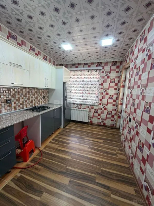 Satılır 2 otaqlı mənzil 76 m²