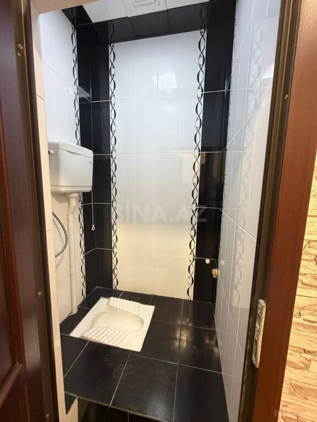 Satılır 2 otaqlı mənzil 76 m²
