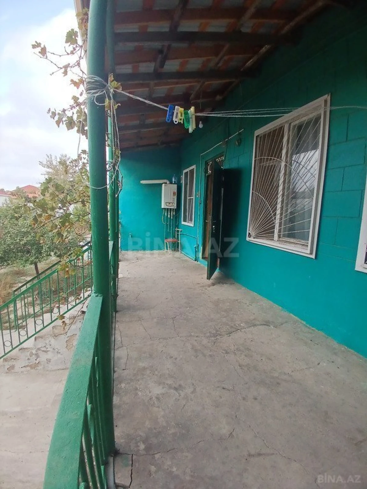 Satılır 3 otaqlı həyət evi 150 m²