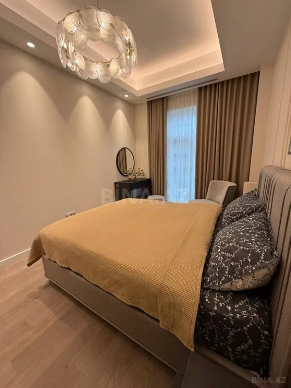 Kirayə verilir 3 otaqlı mənzil 105 m²