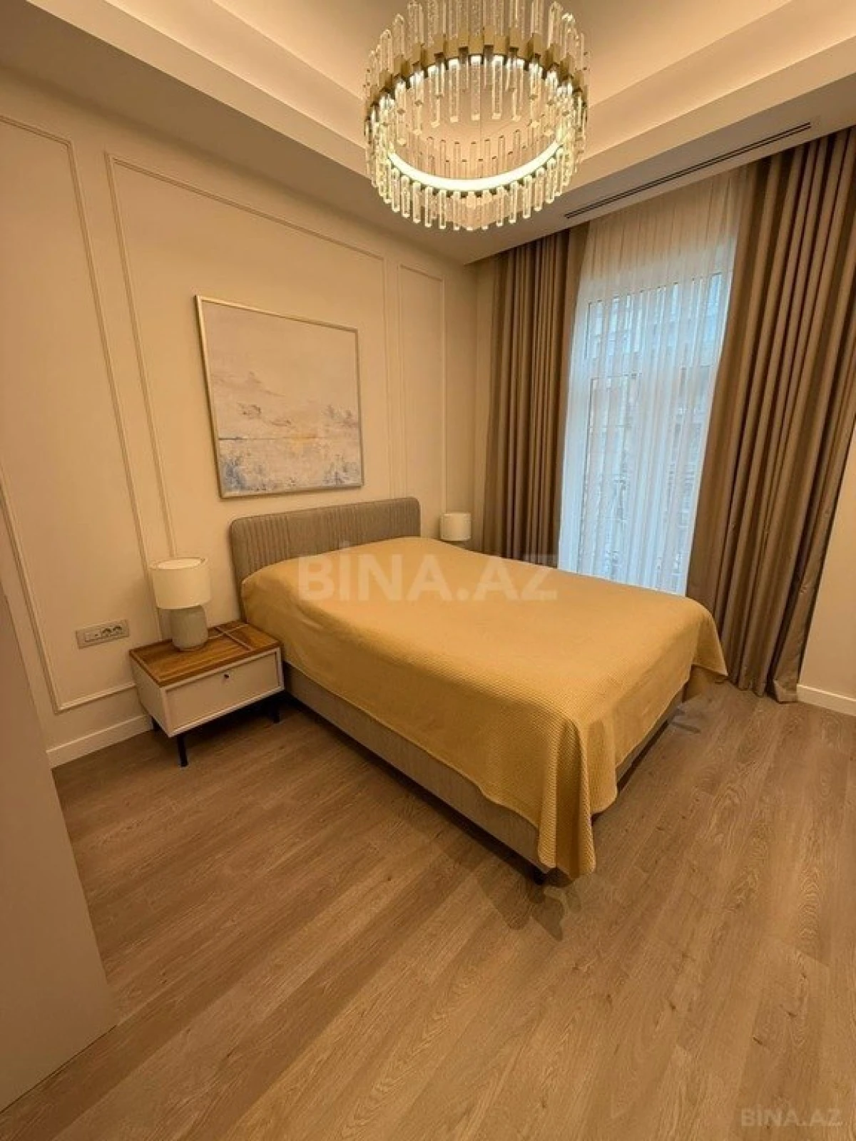 Kirayə verilir 3 otaqlı mənzil 105 m²