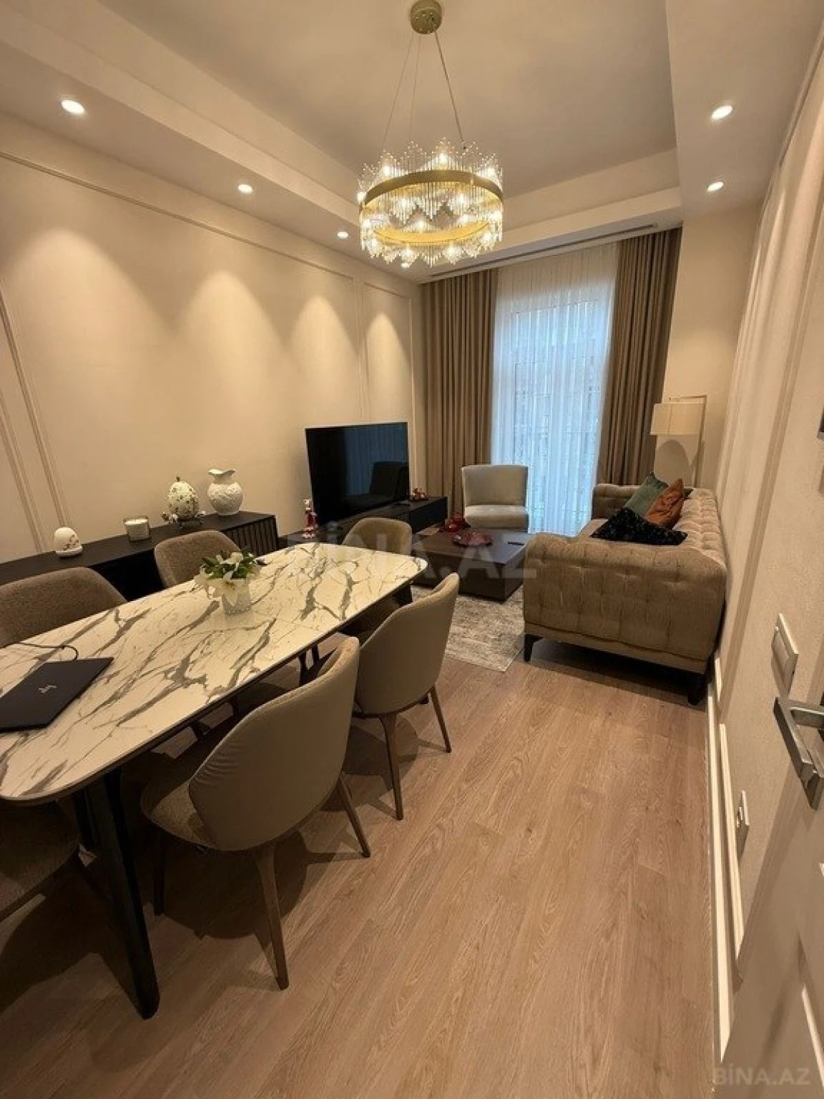 Kirayə verilir 3 otaqlı mənzil 105 m²