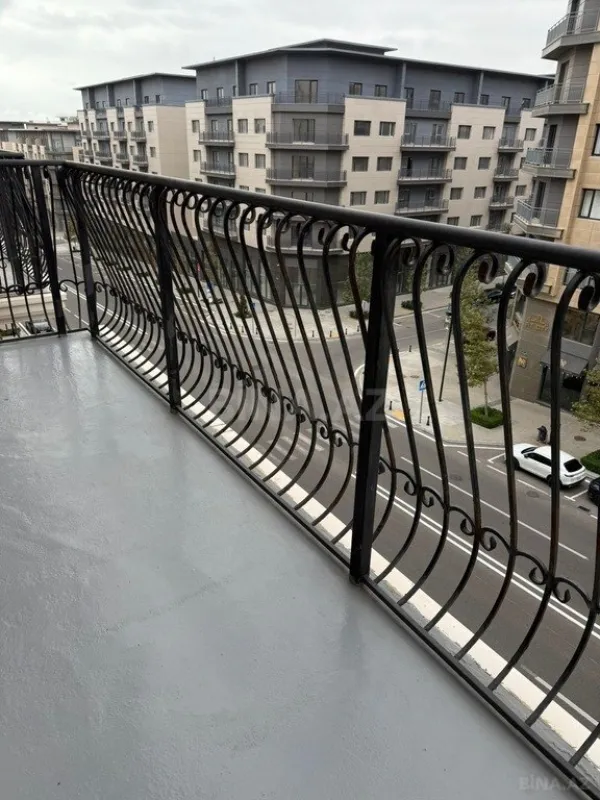 Kirayə verilir 3 otaqlı mənzil 105 m²