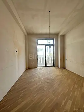 Satılır 3 otaqlı mənzil 130 m²