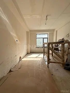 Satılır 3 otaqlı mənzil 130 m²