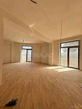 Satılır 3 otaqlı mənzil 130 m²