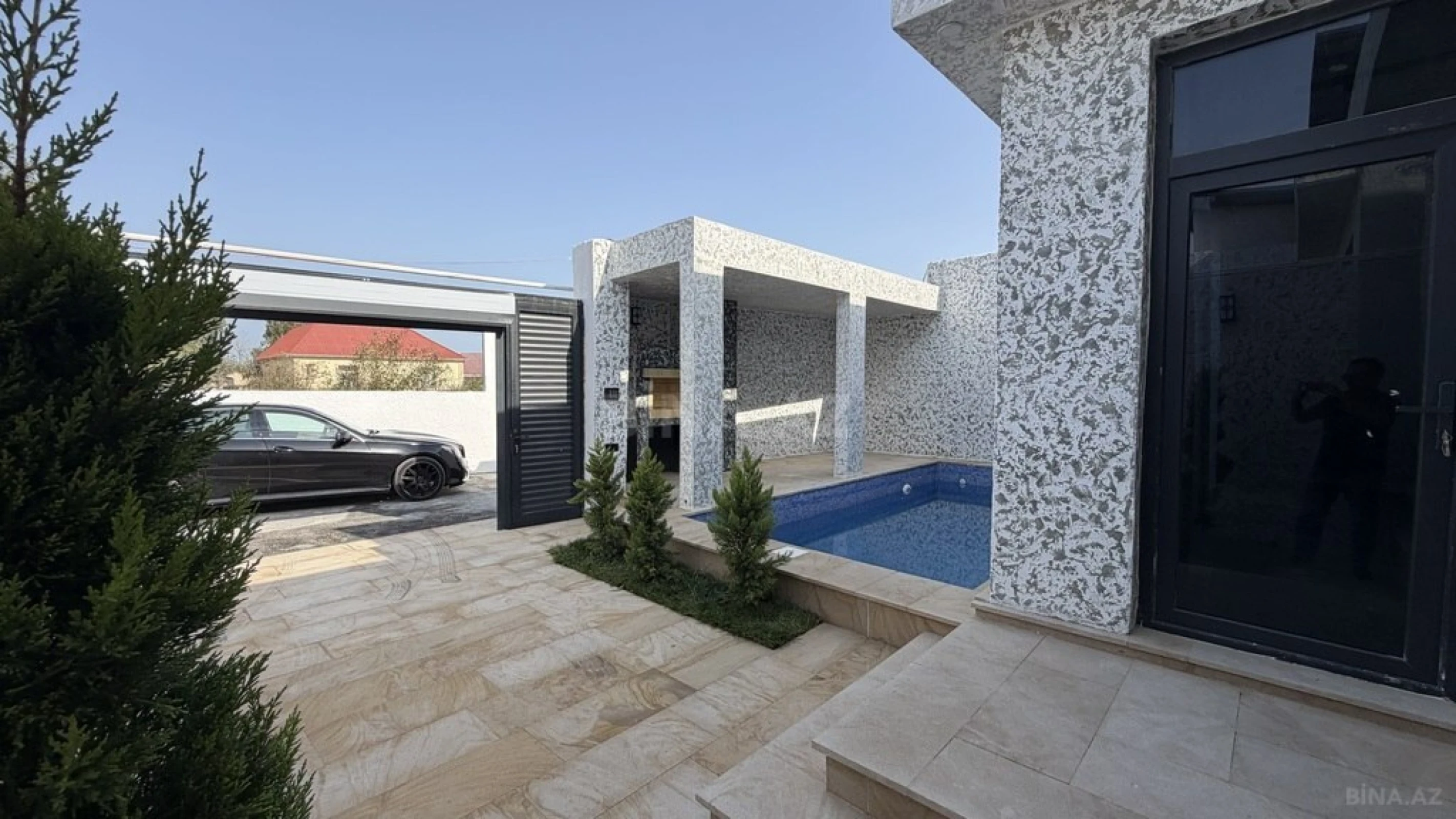 Satılır 4 otaqlı həyət evi 150 m²