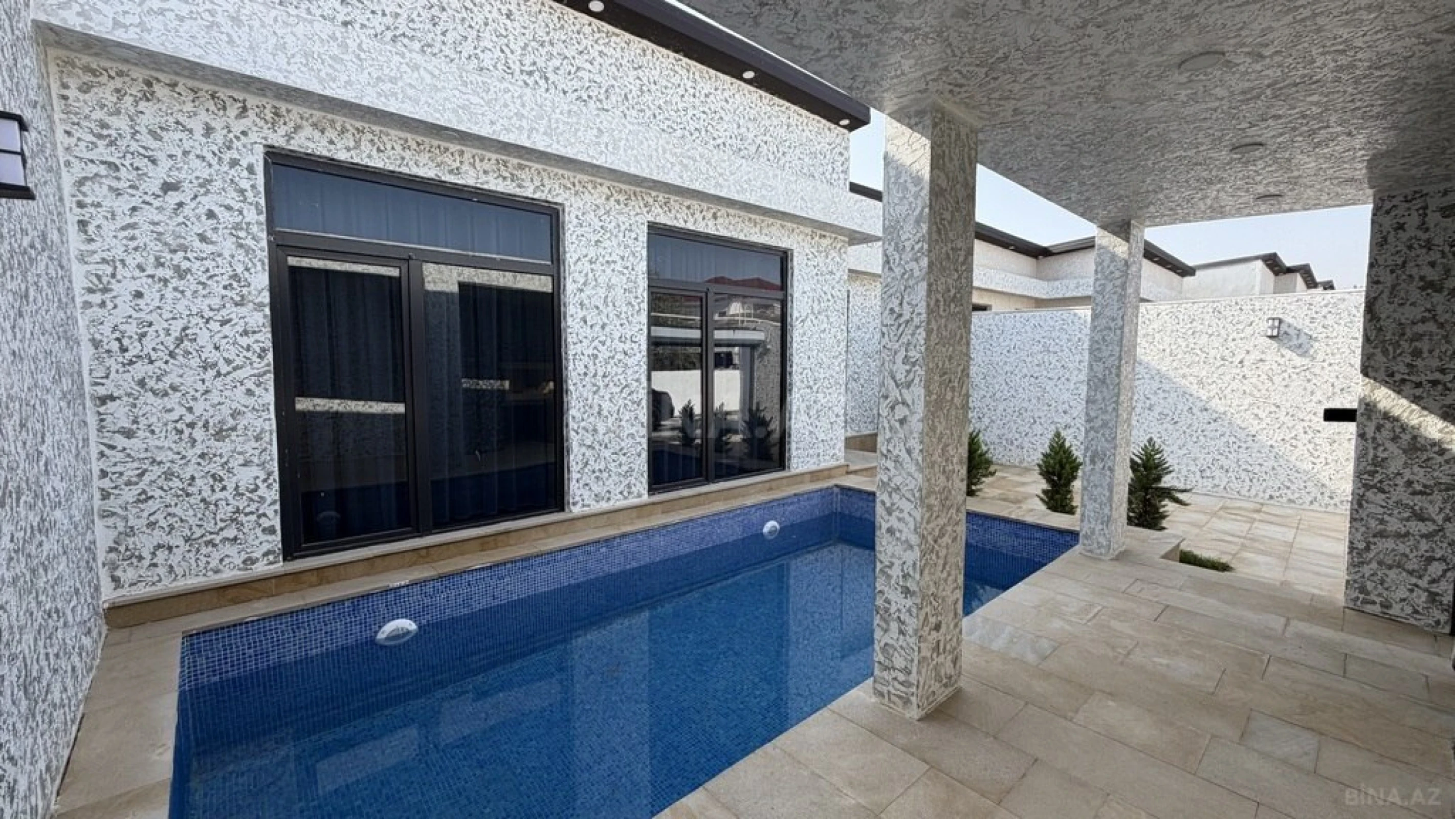 Satılır 4 otaqlı həyət evi 150 m²