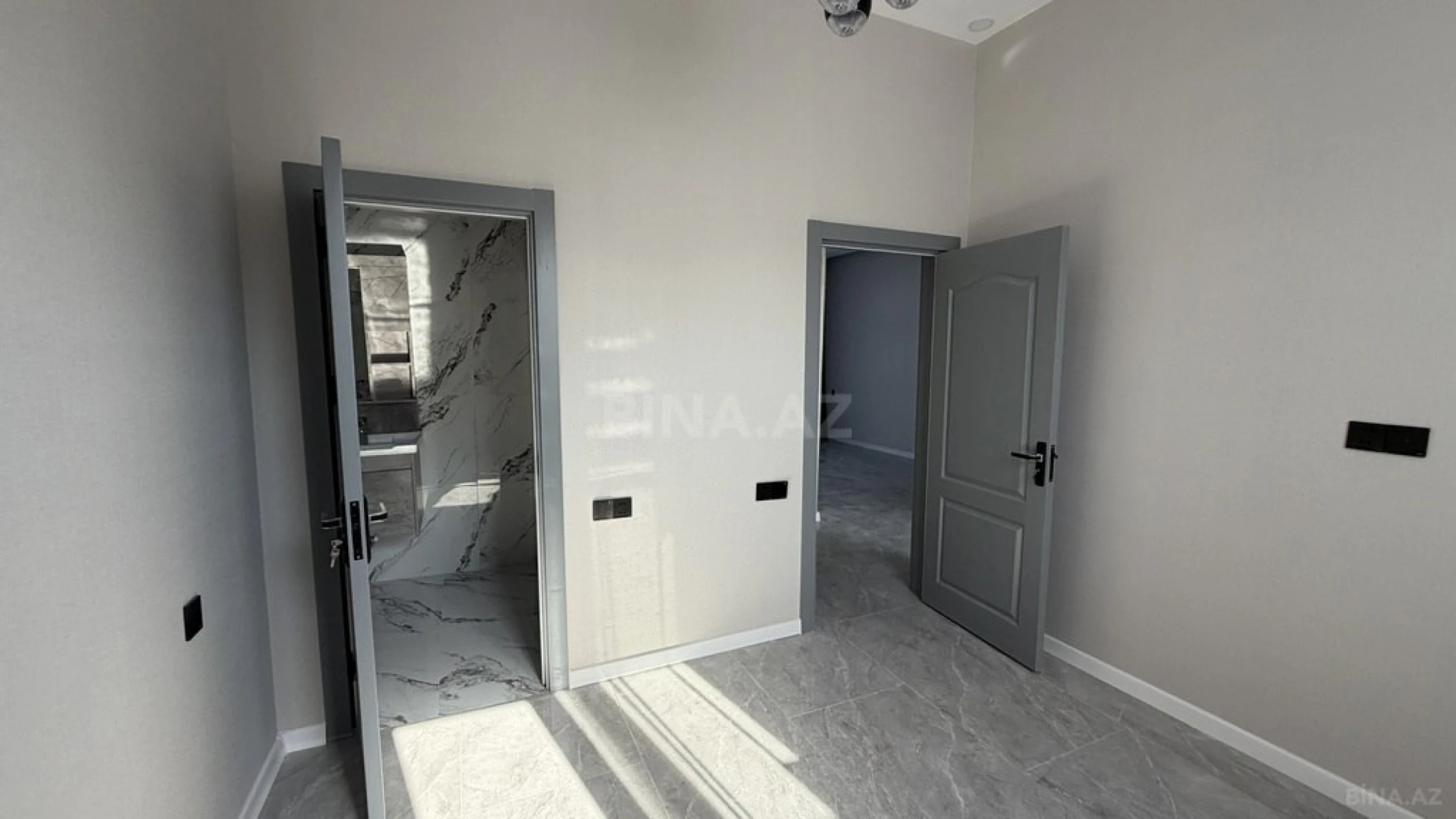 Satılır 4 otaqlı həyət evi 150 m²