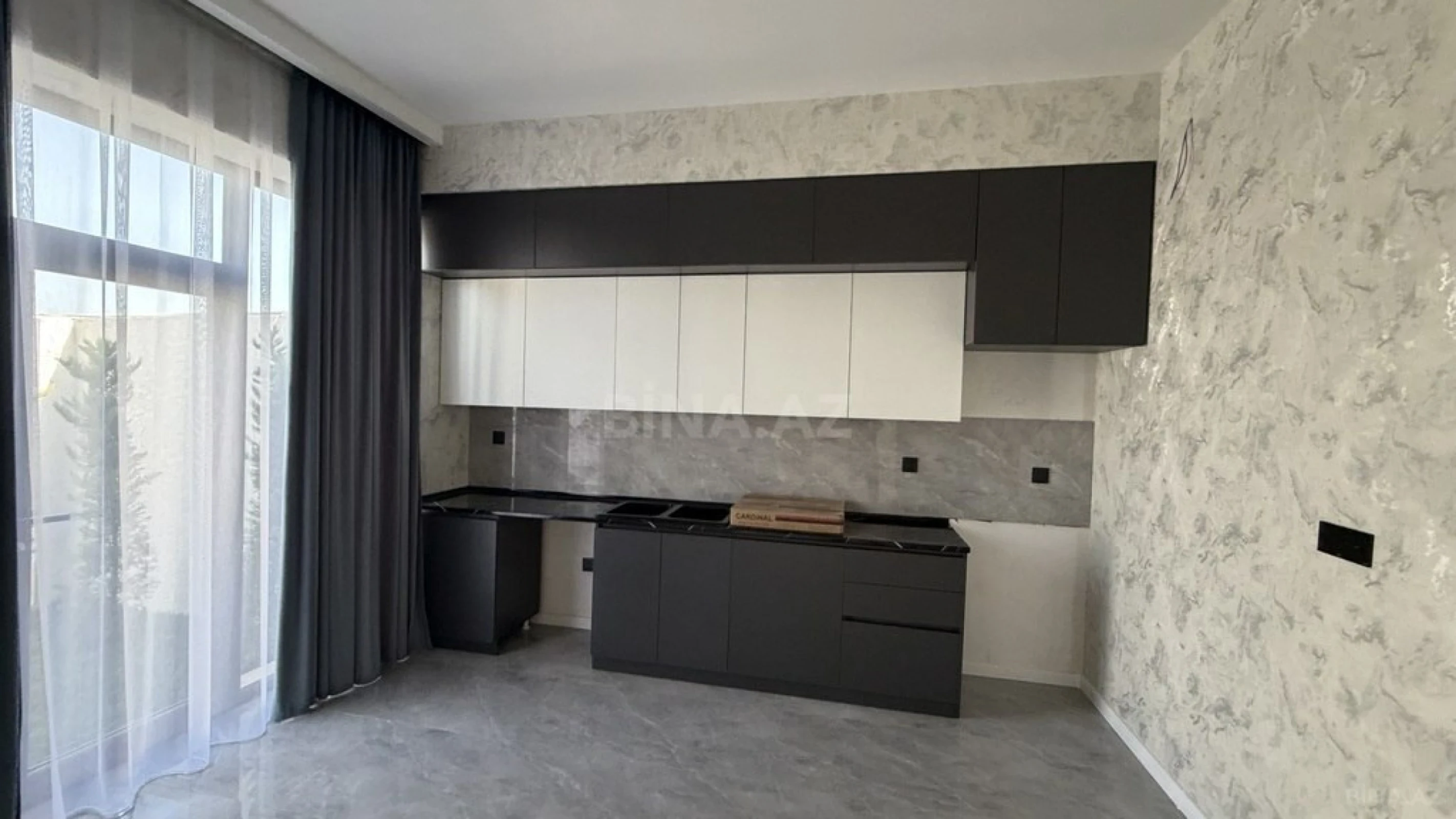 Satılır 4 otaqlı həyət evi 150 m²