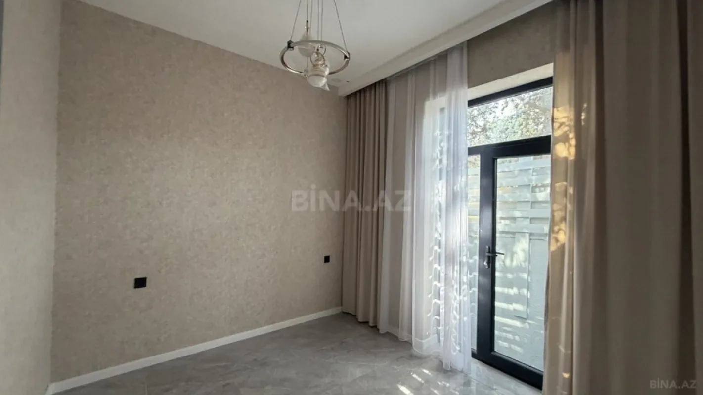 Satılır 4 otaqlı həyət evi 150 m²