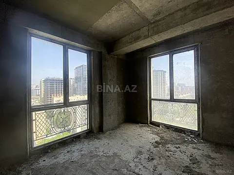 Satılır 3 otaqlı mənzil 105 m²