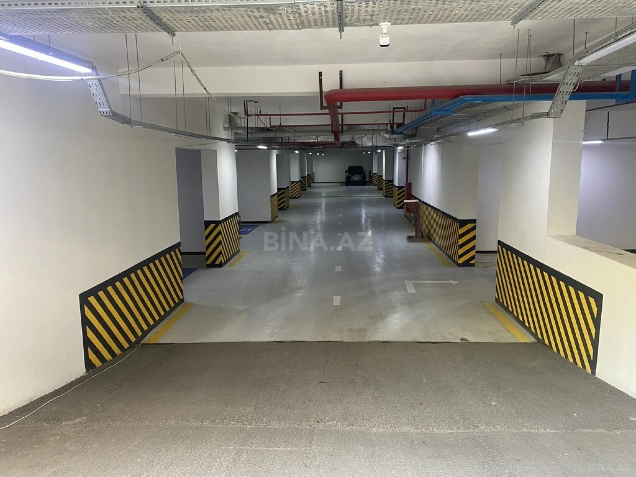Satılır 3 otaqlı mənzil 105 m²