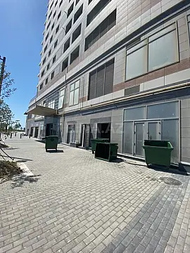 Satılır obyekt 168 m²