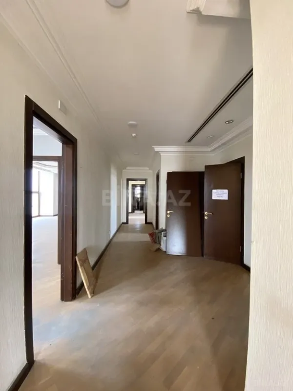 Kirayə verilir obyekt 800 m²