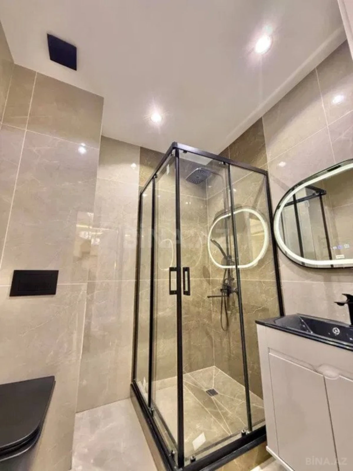 Kirayə verilir 2 otaqlı mənzil 90 m²