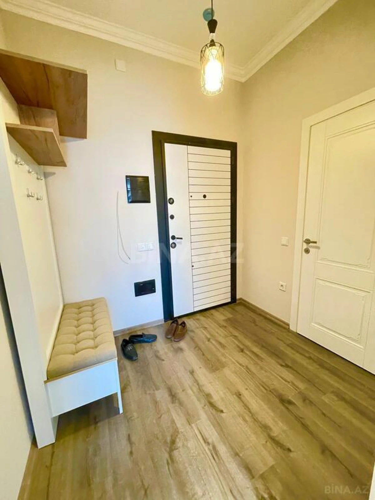 Satılır 2 otaqlı mənzil 55 m²