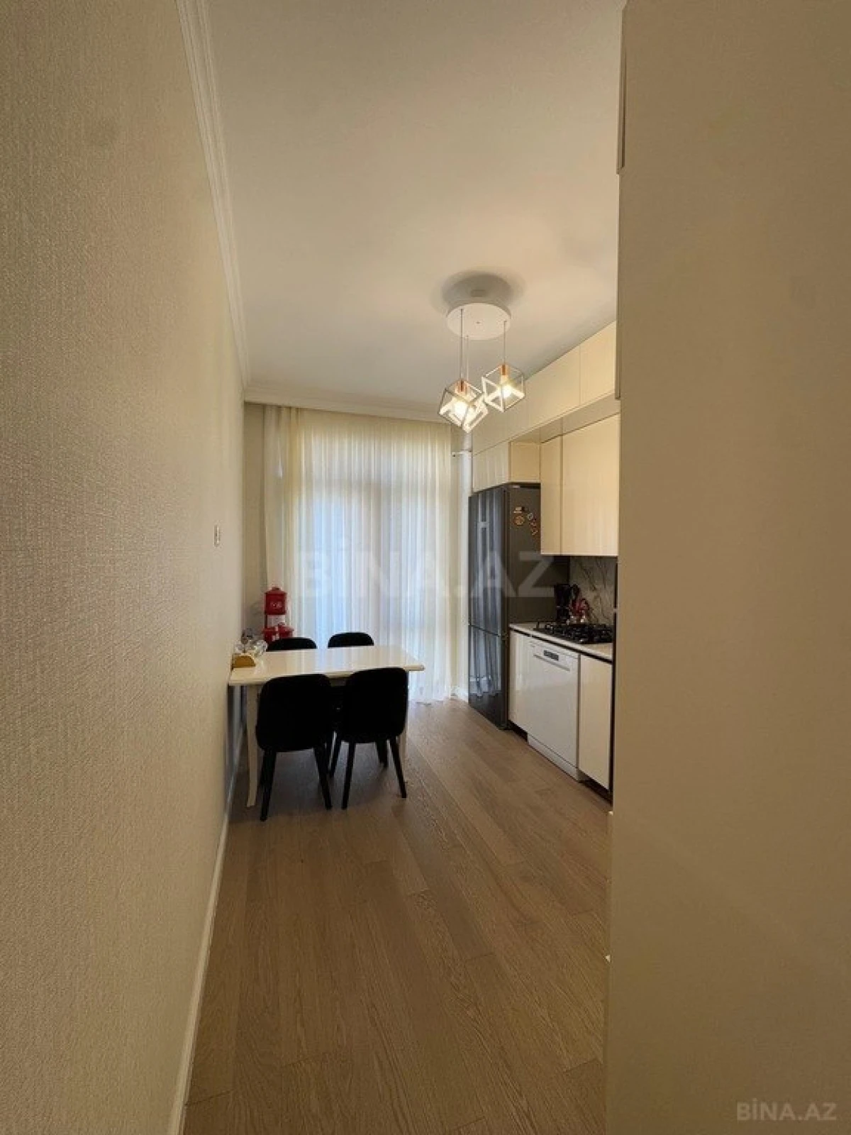 Satılır 3 otaqlı mənzil 83 m²
